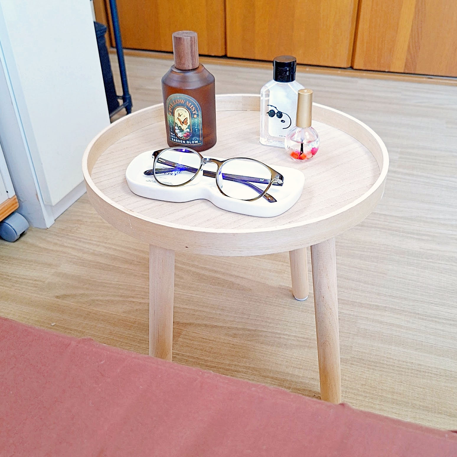 【特別セール品】 3coins】「お値段以上」「部屋がオシャレになる」小物を乗せる チェスト・キャビネット