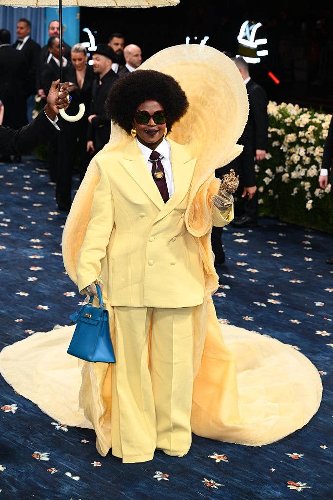 dress the celebrity Celebrity Dresses And Outfits for Less, Red Carpet Gowns for Sale