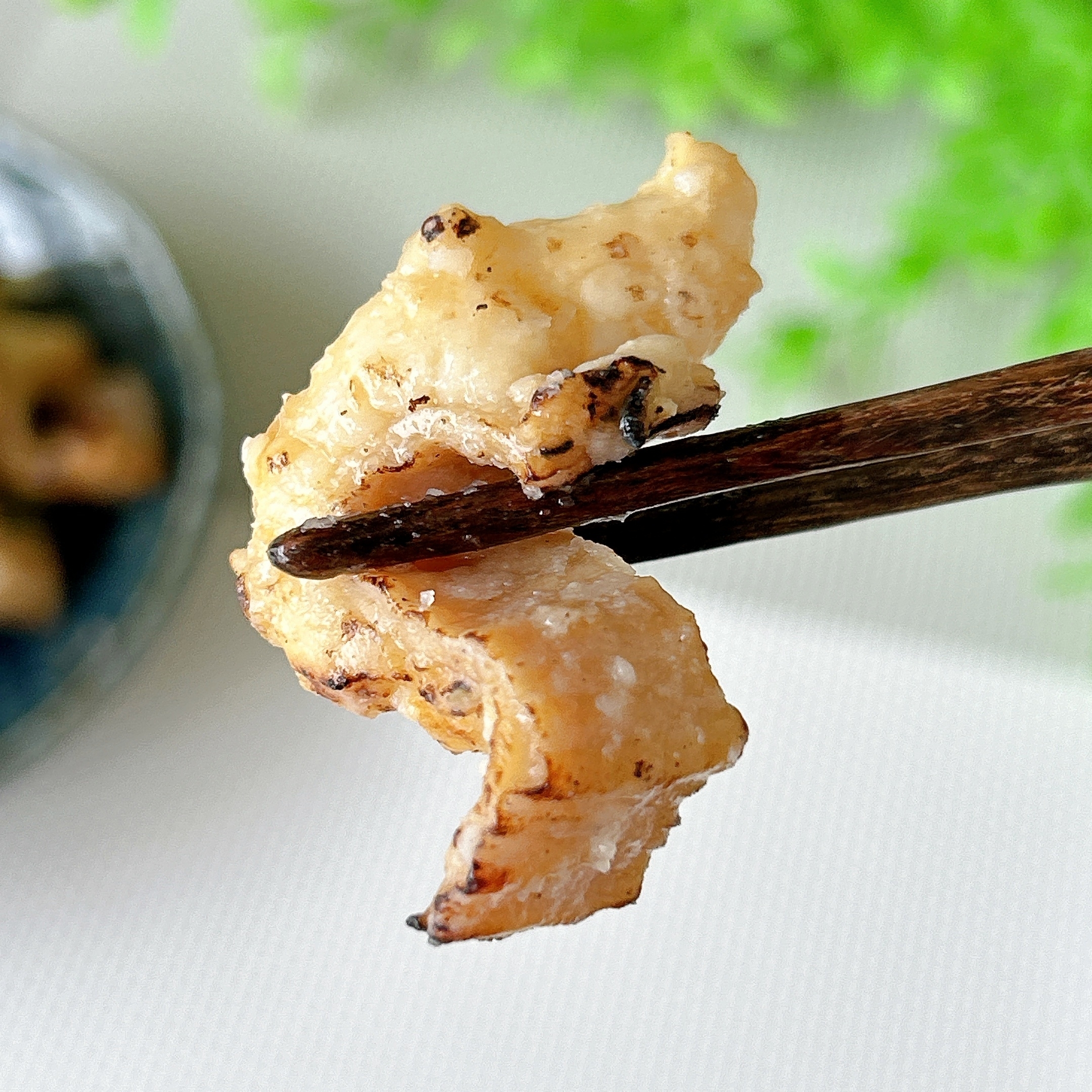 ローソンの「牛塩ホルモン焼」