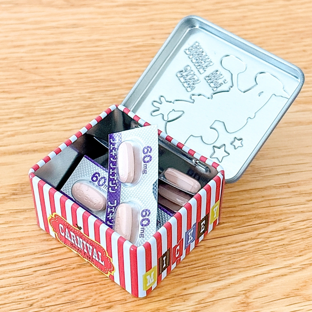 セリアで見つけた「ミッキー ミニミニ缶ケース」