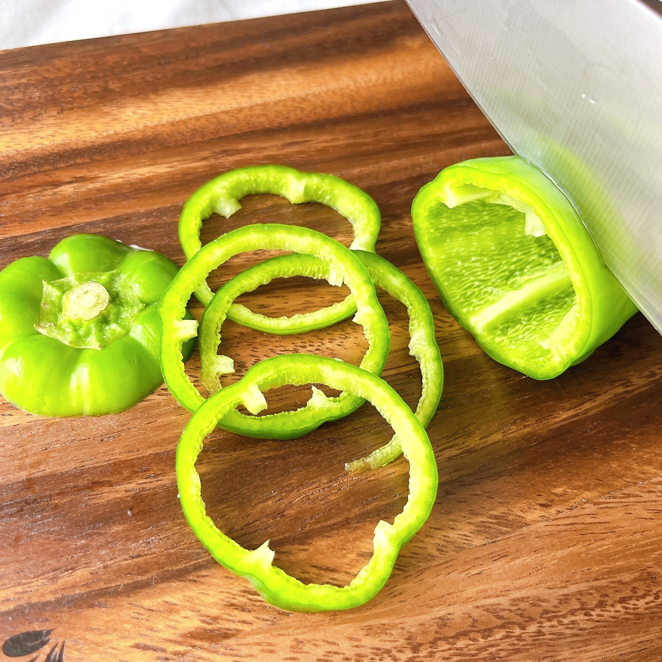 アフタヌーンティー「エリタージュフルールウッドカッティングボードL」