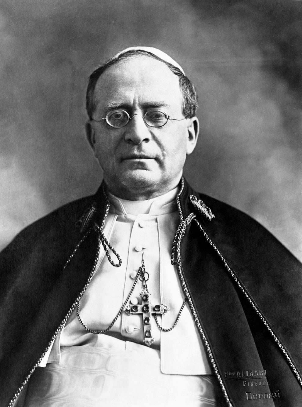 Pope De 13 Weird Facts About Popes Throughout History