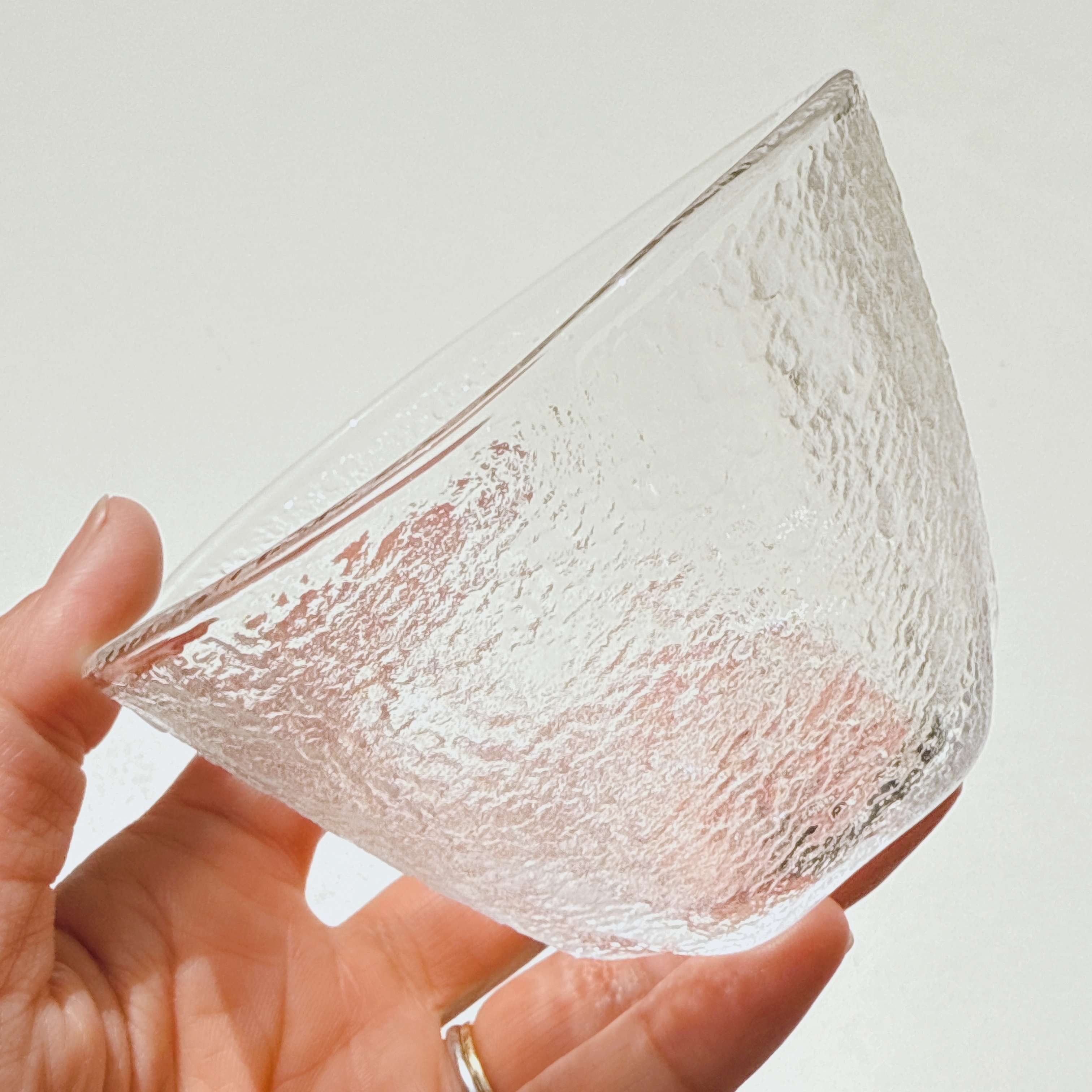 DAISO（ダイソー）の「氷雪小鉢」