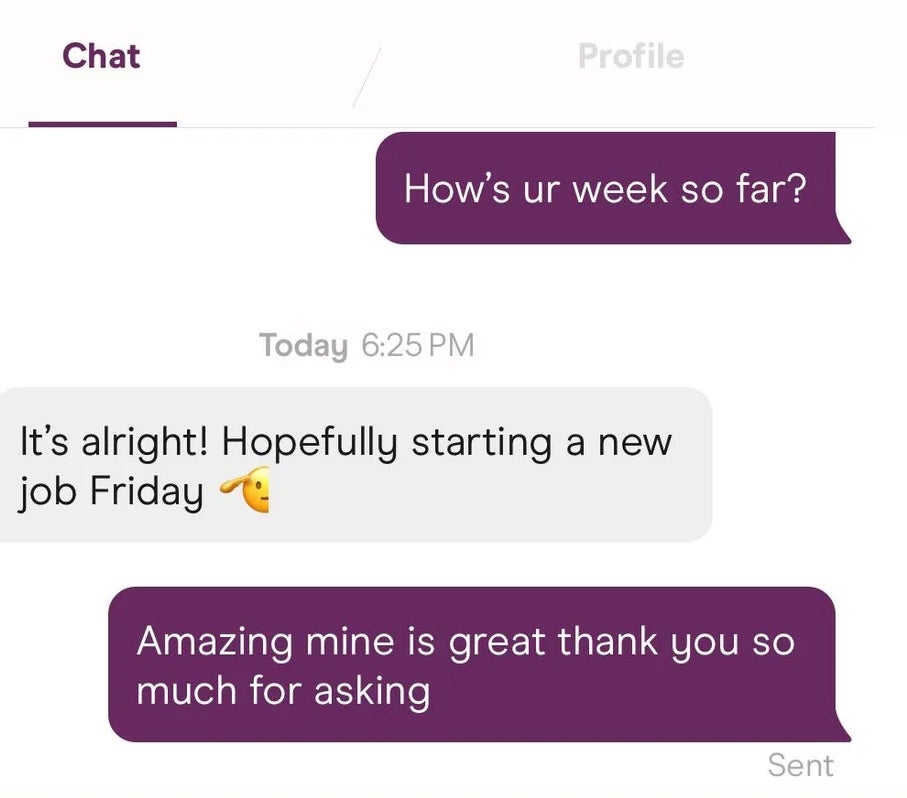 Text conversation about the week, mentioning starting a new job on Friday