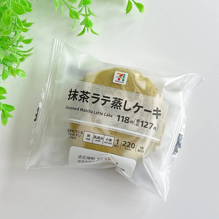 セブン-イレブンの「7P 抹茶ラテ蒸しケーキ 1個入」