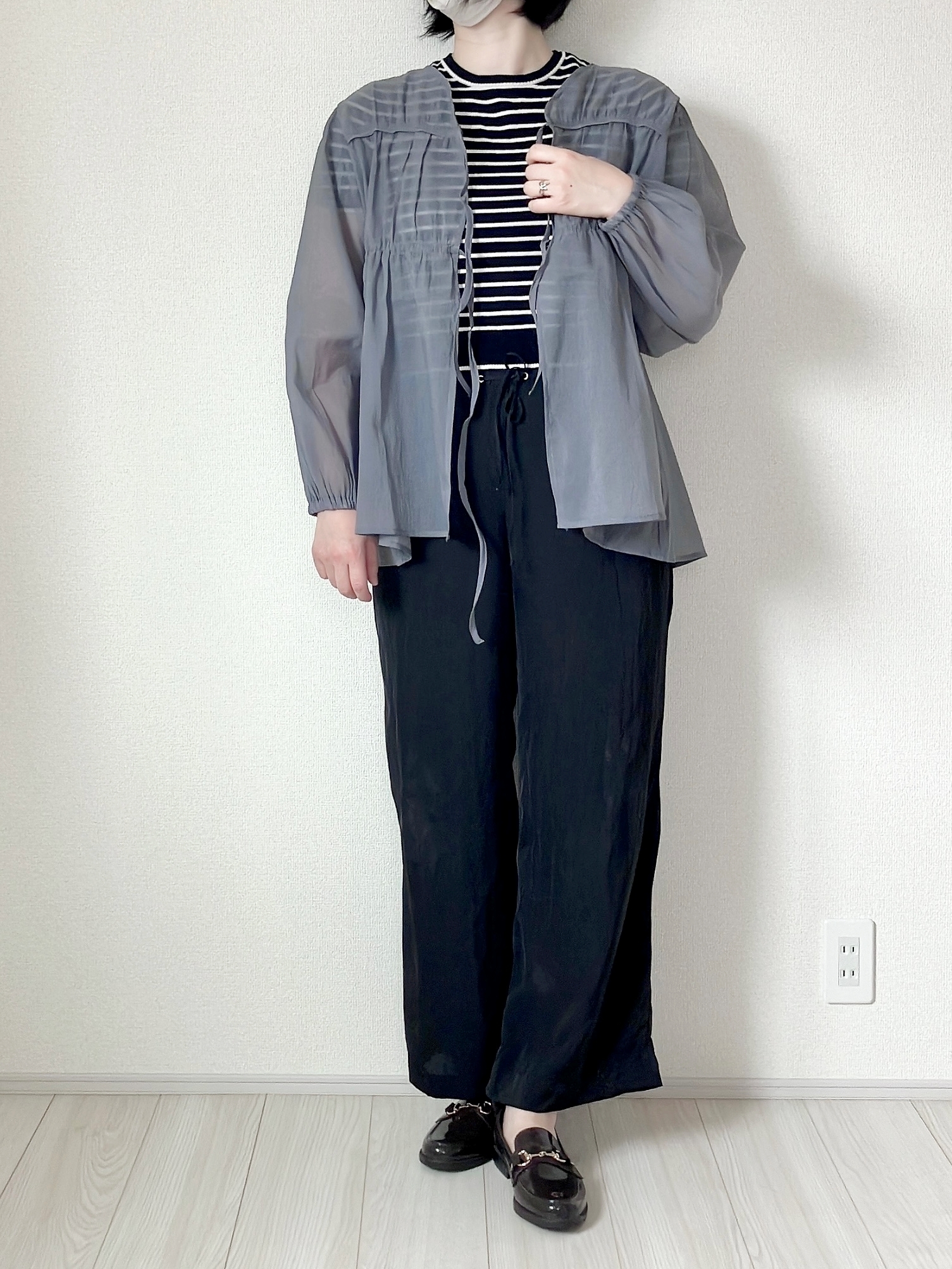 coca(コカ)の「シアーリボンギャザーブラウス レディース」