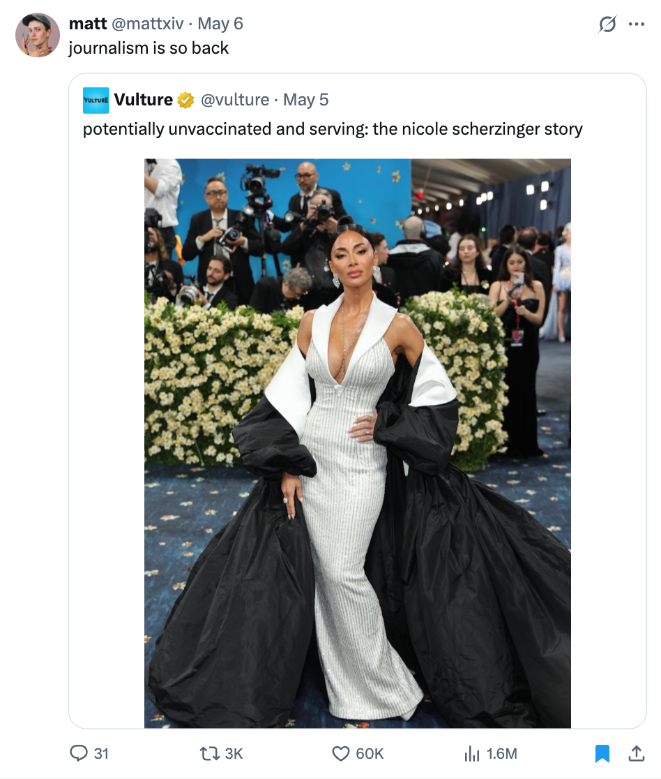 Person posing on a blue carpet, wearing an elegant white gown with a dramatic black train, surrounded by photographers. Tweet text reads: "Journalism is so back."