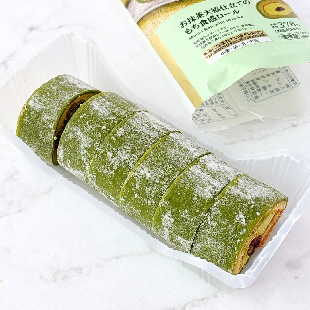 LAWSON(ローソン)「お抹茶大福仕立てのもち食感ロール」