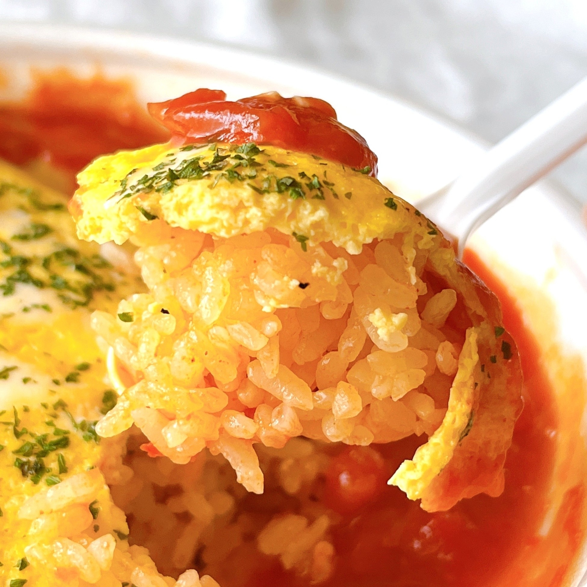 セブン-イレブンの「ふんわり玉子のオムライス」