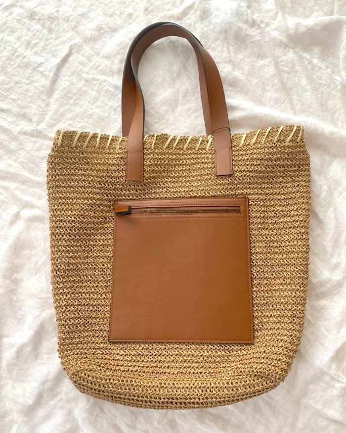 ZARAの「ウーブン トートバッグ」