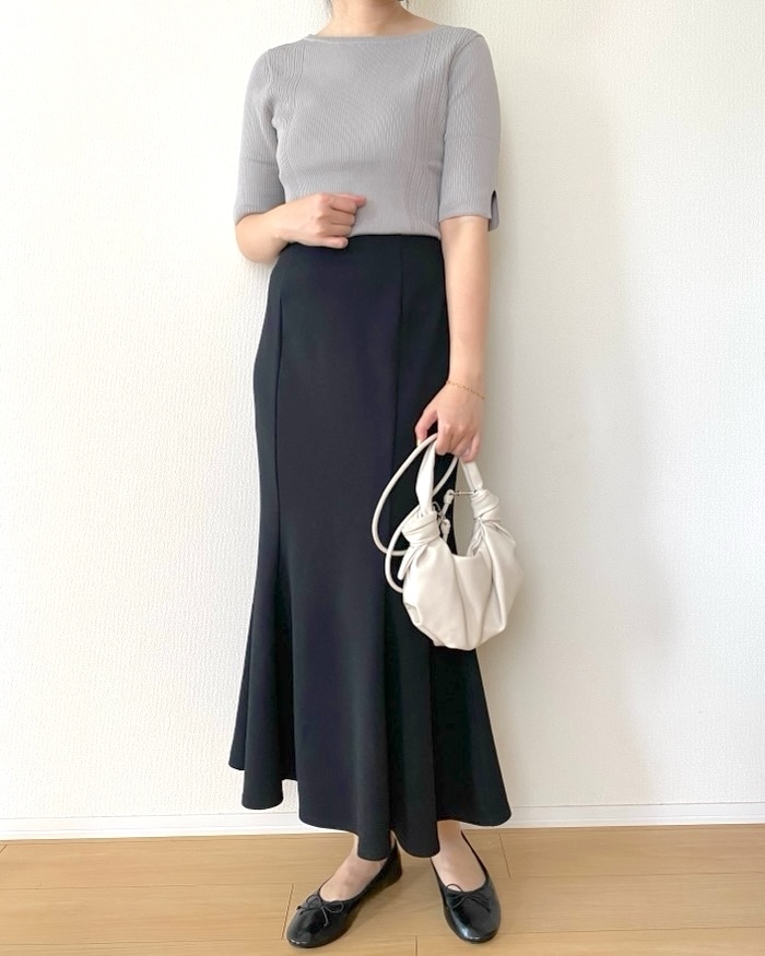 GUの「リブボートネックセーター(5分袖)Z」