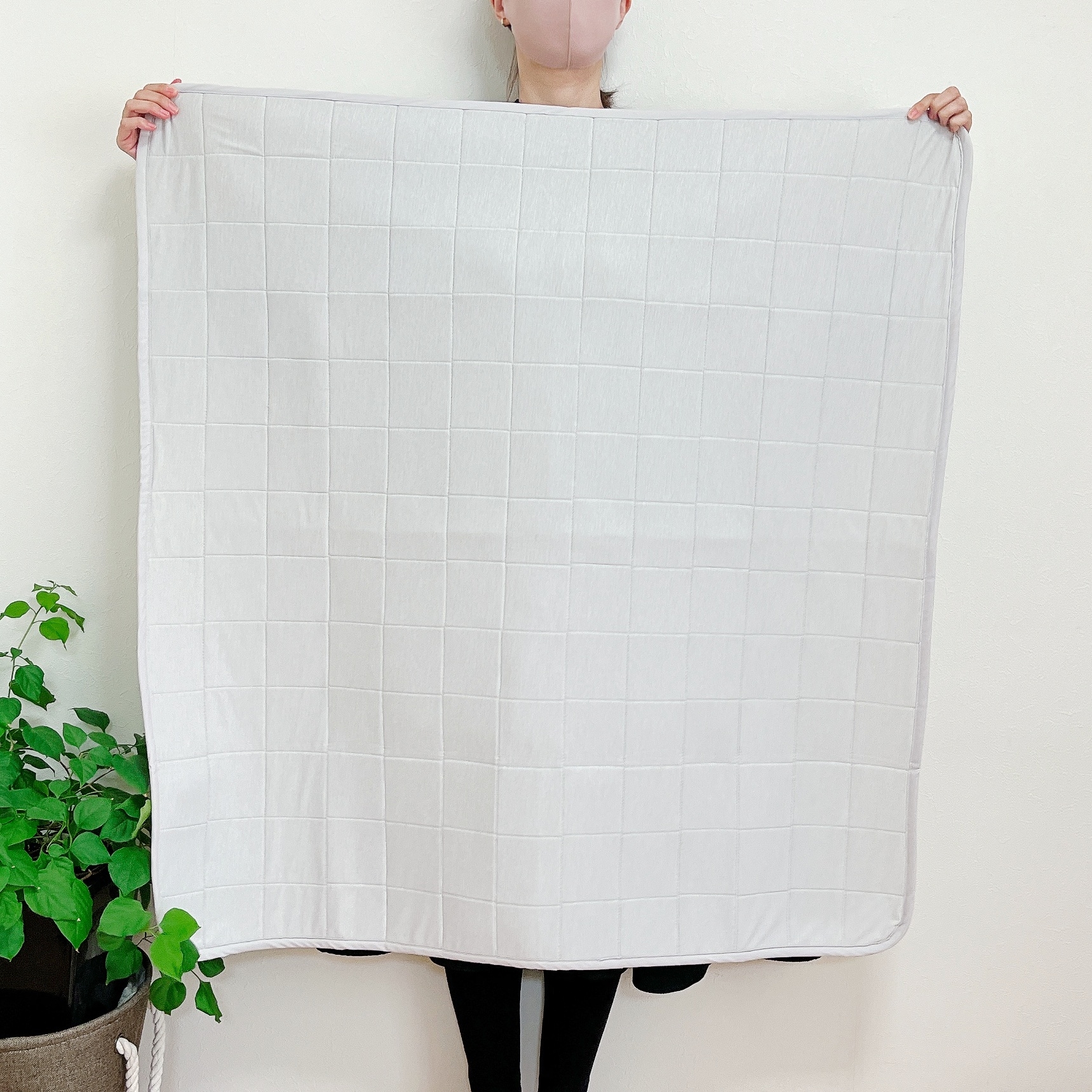 無印良品の「滑り止め付 ひんやり コンパクト敷パッド/S」