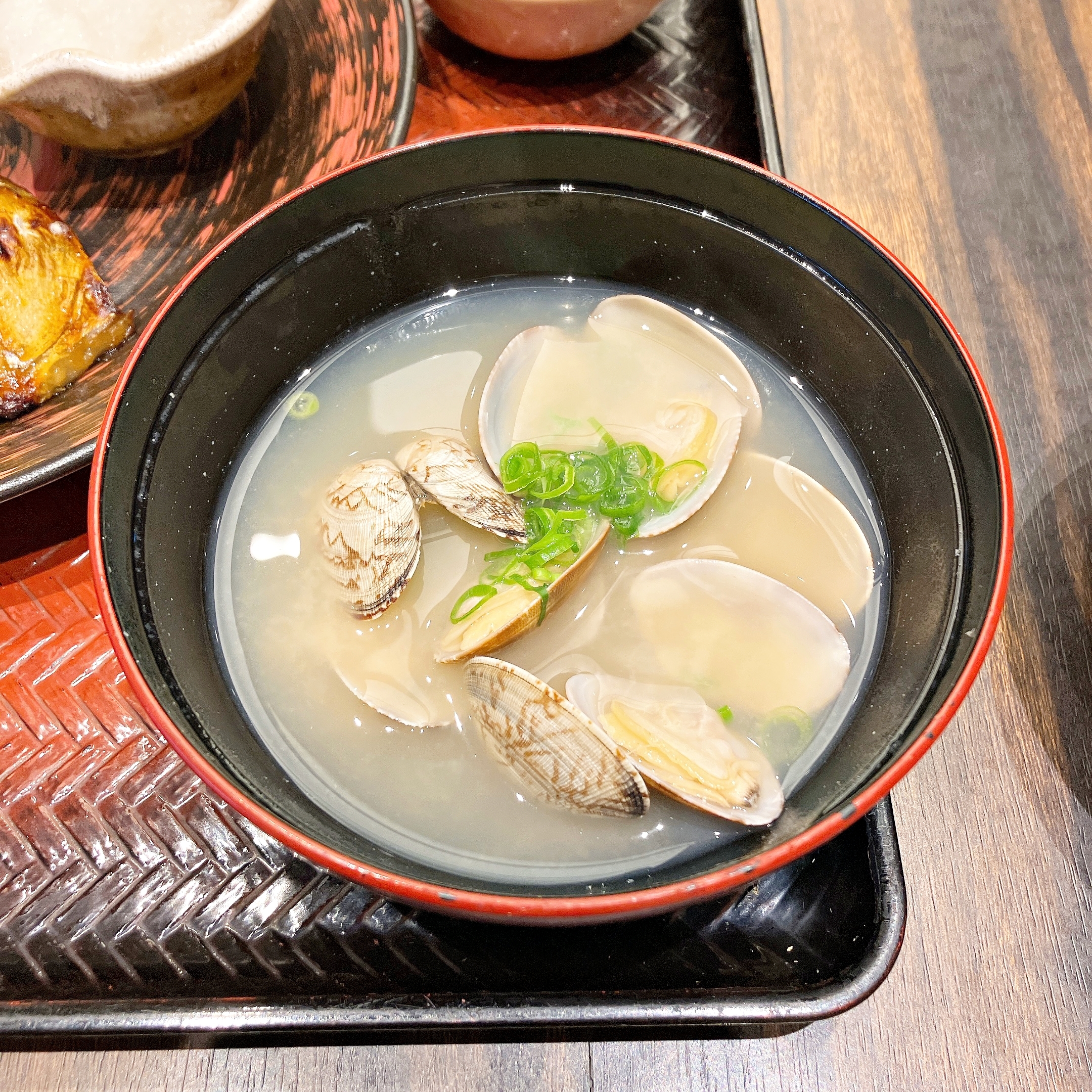 大戸屋の「鰆の西京焼き 菜の花からし和え添え」