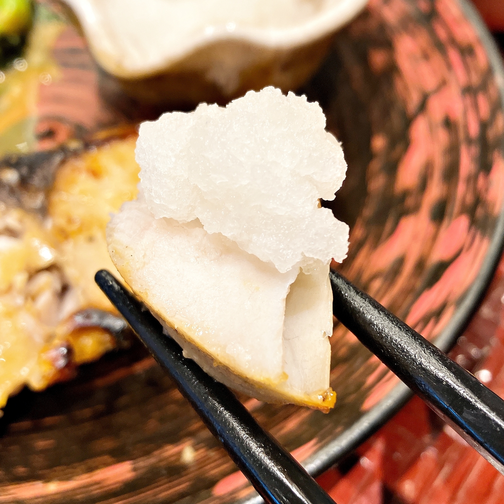 大戸屋の「鰆の西京焼き 菜の花からし和え添え」