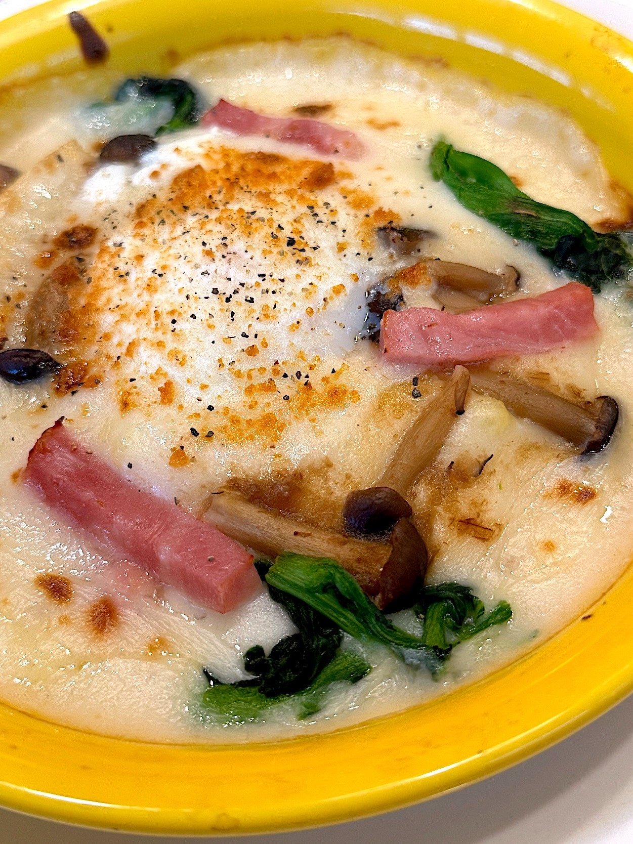 ガストの「春のカルボナーラドリア」