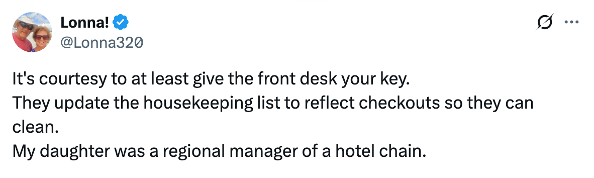 Tweet advises travelers to return hotel keys at checkout to help update housekeeping schedules. The author notes personal experience in the hospitality industry