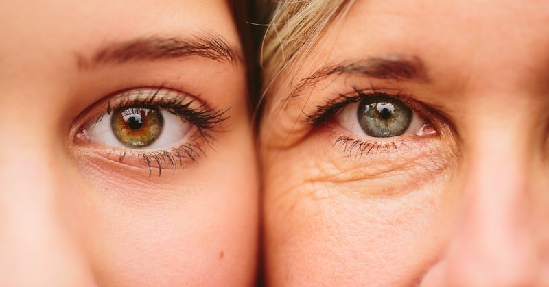 If You're Wondering How Your Skin Is Aging, These Are The 5 Things You Should Look For ASAP