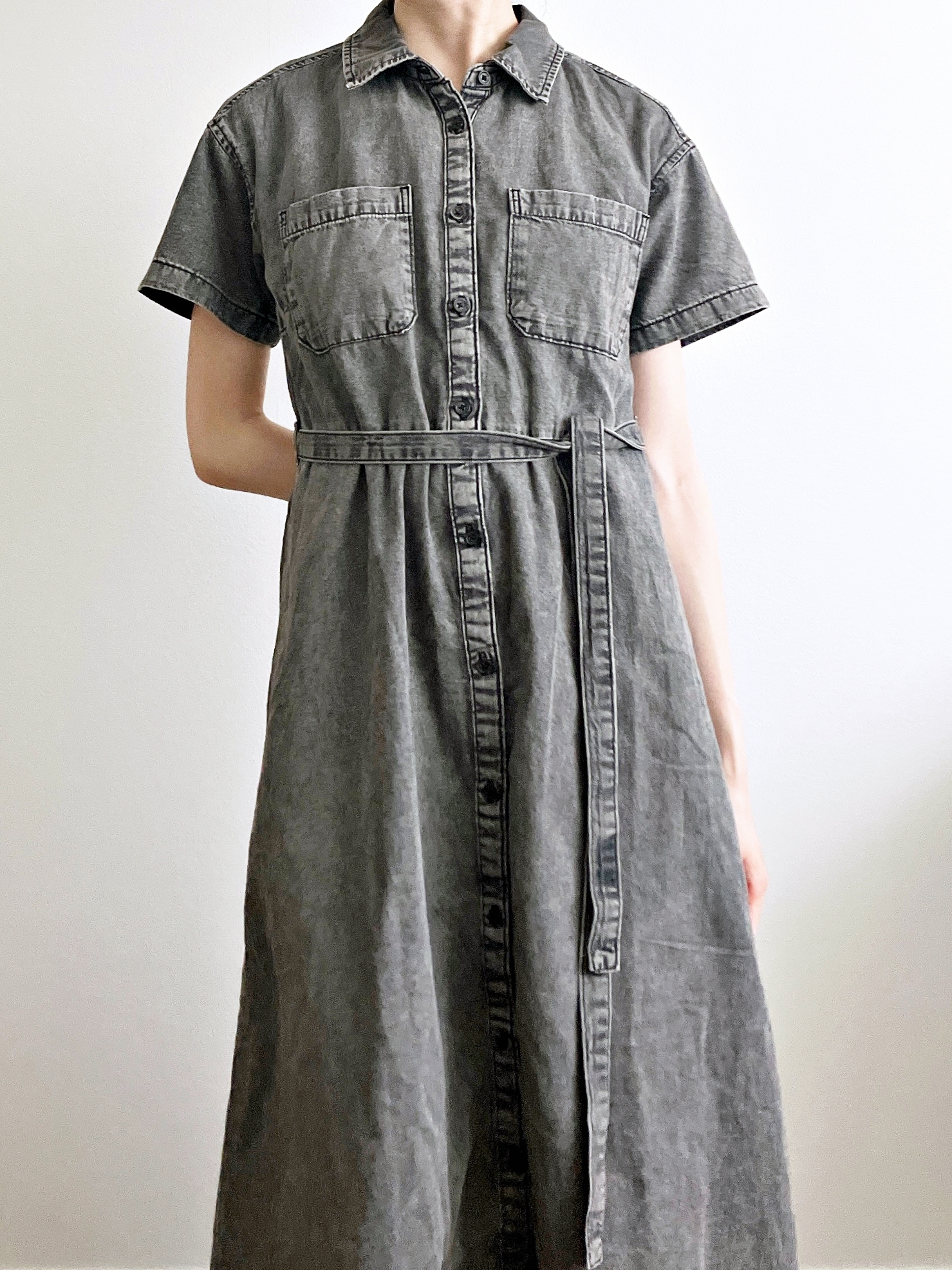 新品♡KP ライトデニムシャツワンピース　160 ニットプランナー GU】「最高。痩せてみえる」「SNSで見つけてすぐ買いました