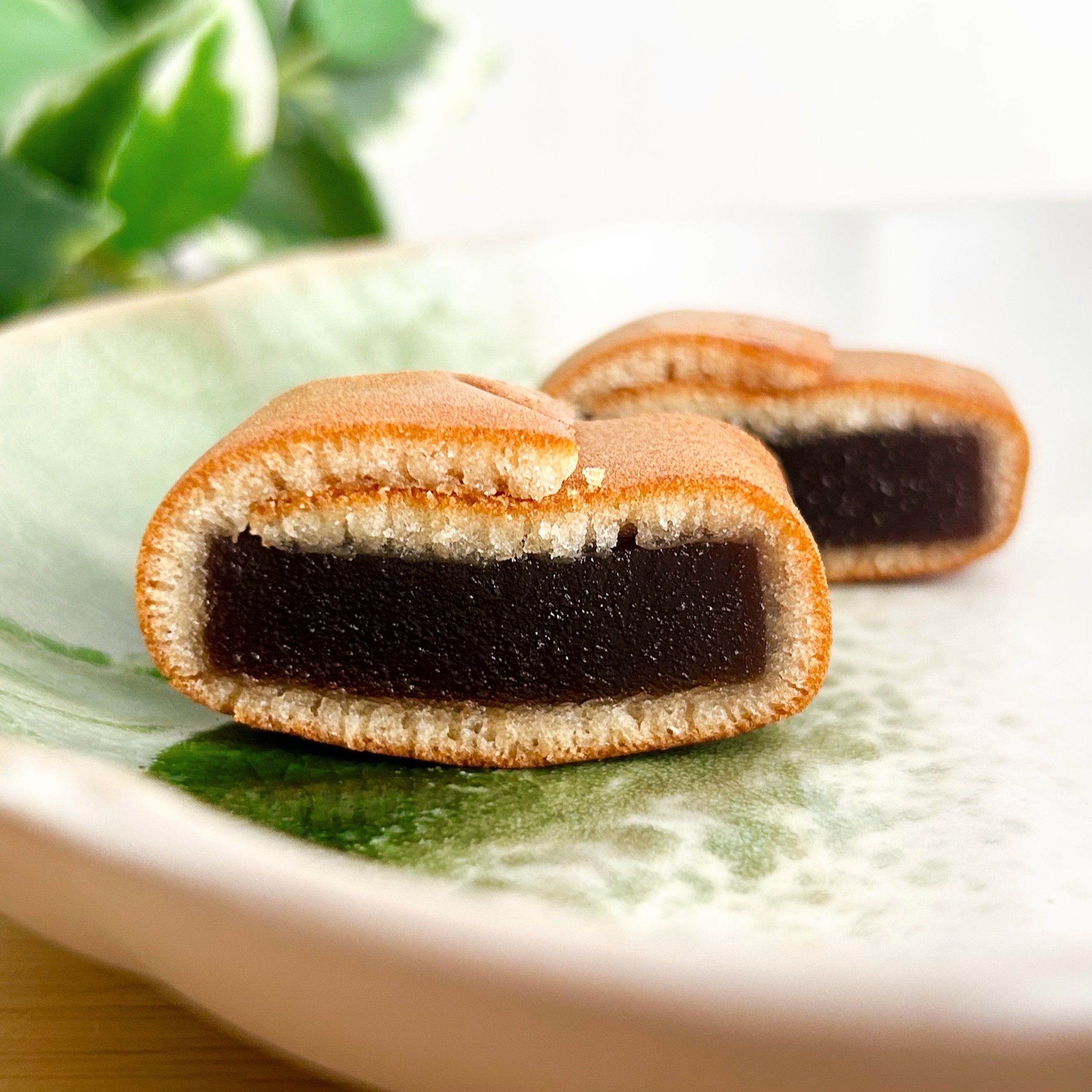3COINS】これ和菓子屋さんの味じゃん…！2つの味わいが楽しめる「贅沢