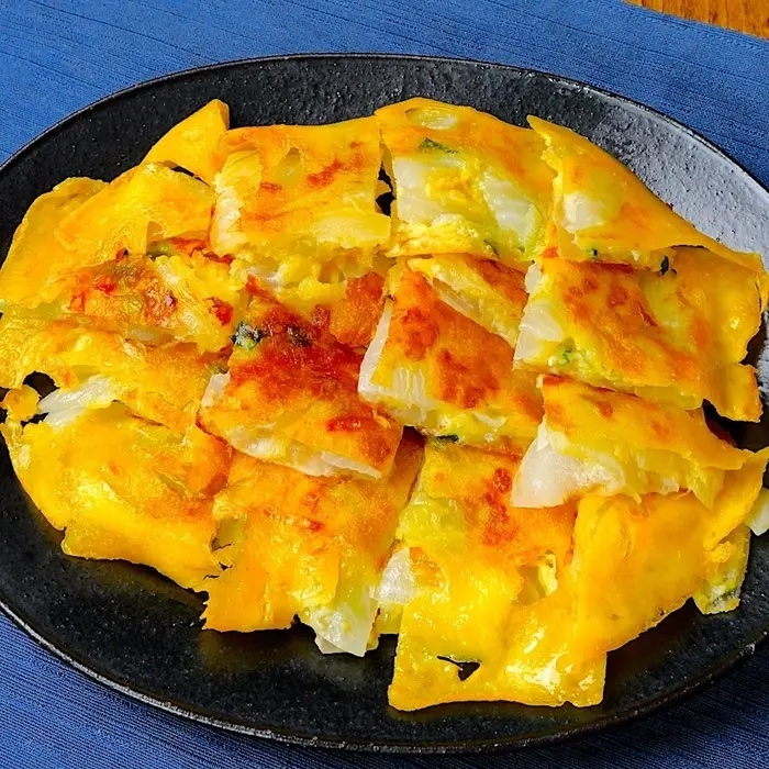 新玉ねぎの甘みが凝縮された玉ねぎチヂミ