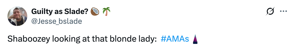 Tweet about Shaboozey looking at someone, includes hashtag #AMAs