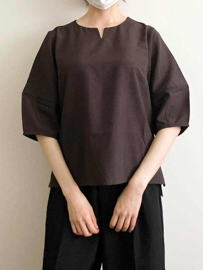 Honeys(ハニーズ)の「ランタン6分袖ブラウス」