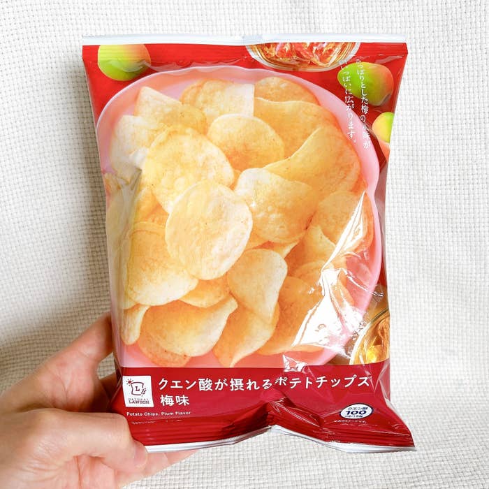 クエン酸が摂れるポテトチップス梅味
