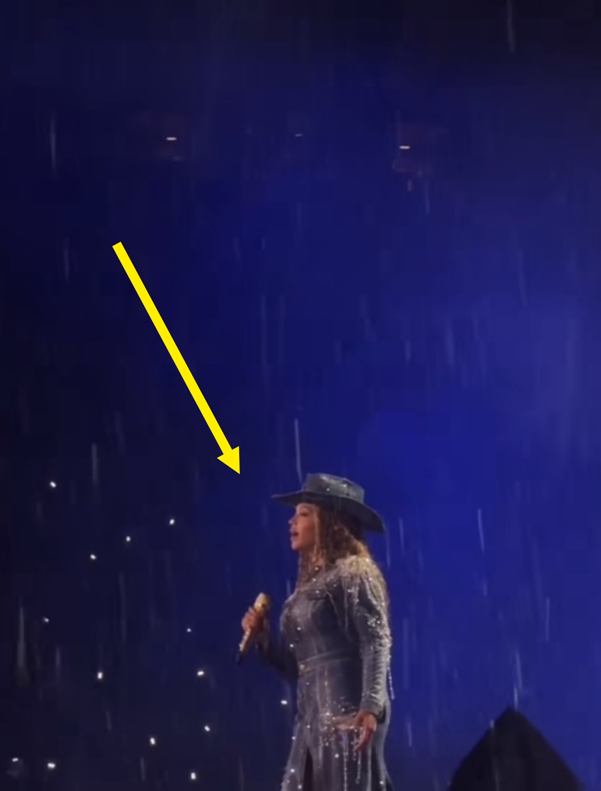 Beyoncé Performs In Rain In Viral TikTok