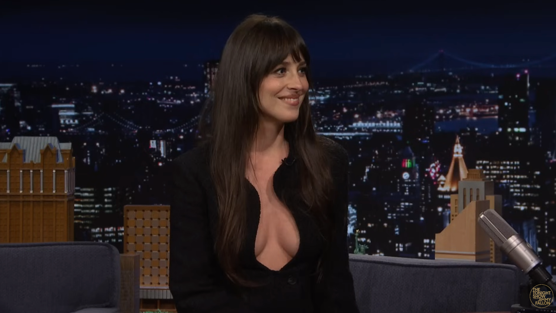 dakota johnson's low-cut dress Why Dakota Johnson Covered Up Her Low-Cut Dress on 'The Tonight Show'