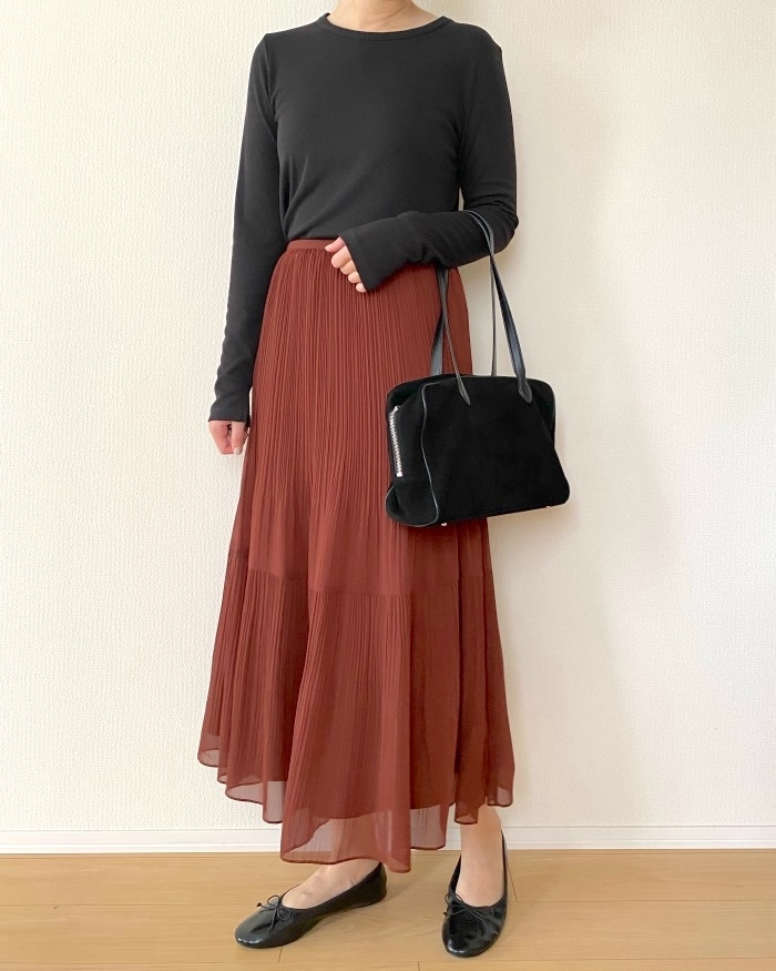 ユニクロの「シフォンティアードスカート」
