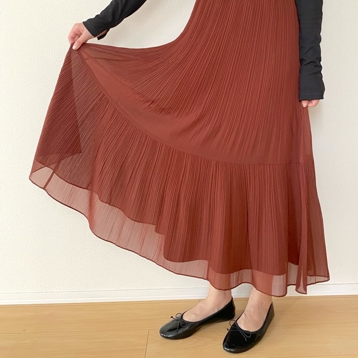 ユニクロの「シフォンティアードスカート」