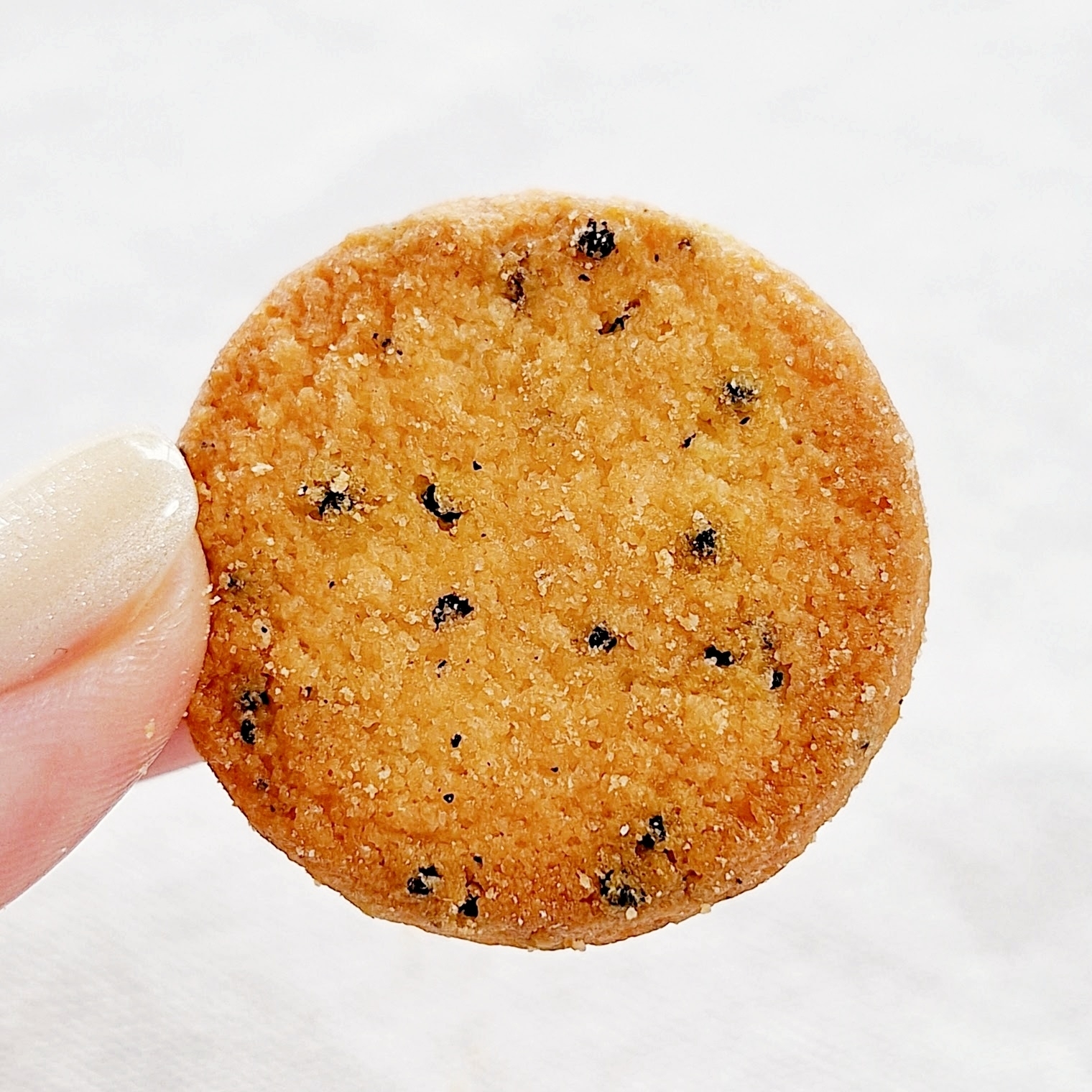 ファミマの「香り華やぐ紅茶クッキー」