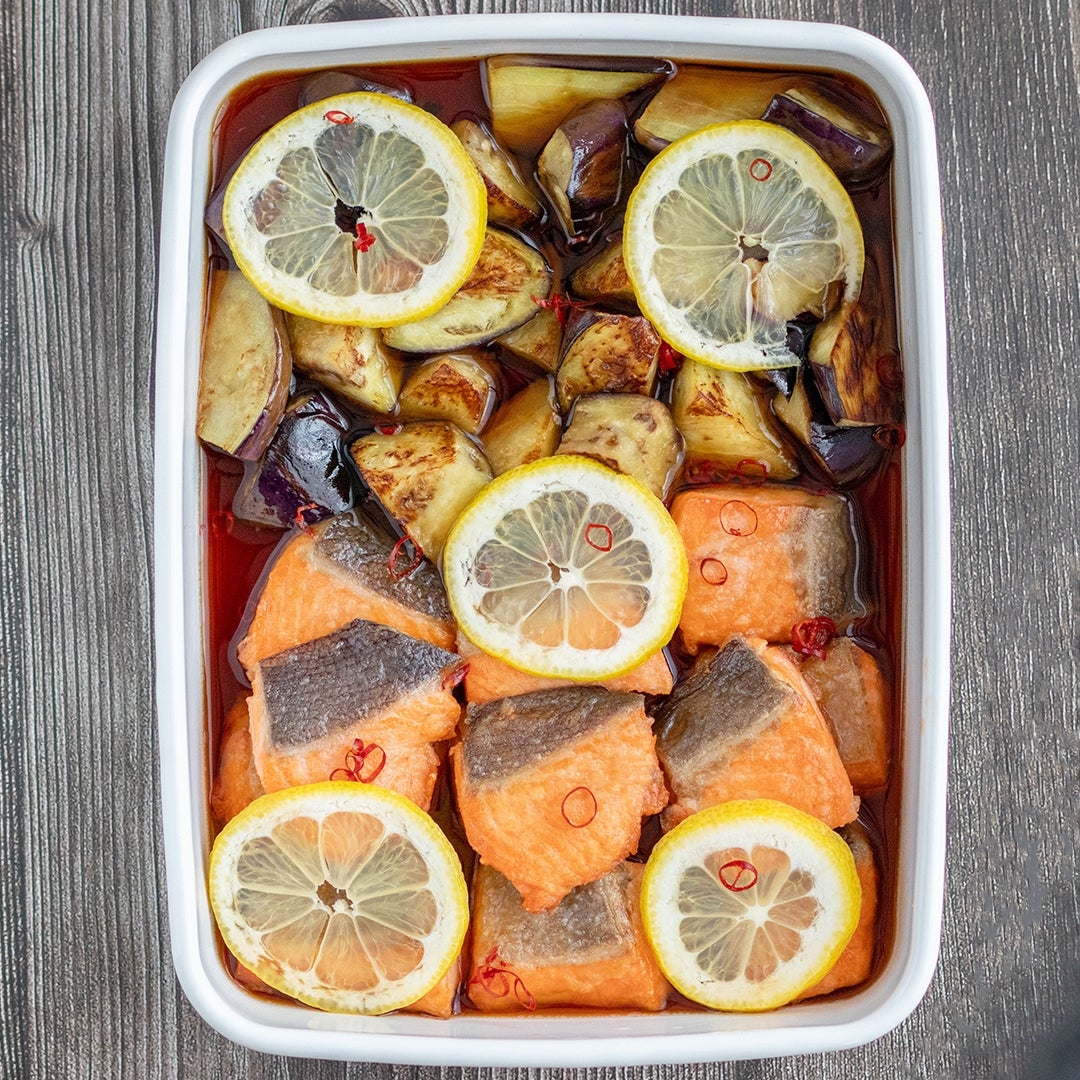 作り置きレシピ】サケとなすの南蛮漬け｜Tasty