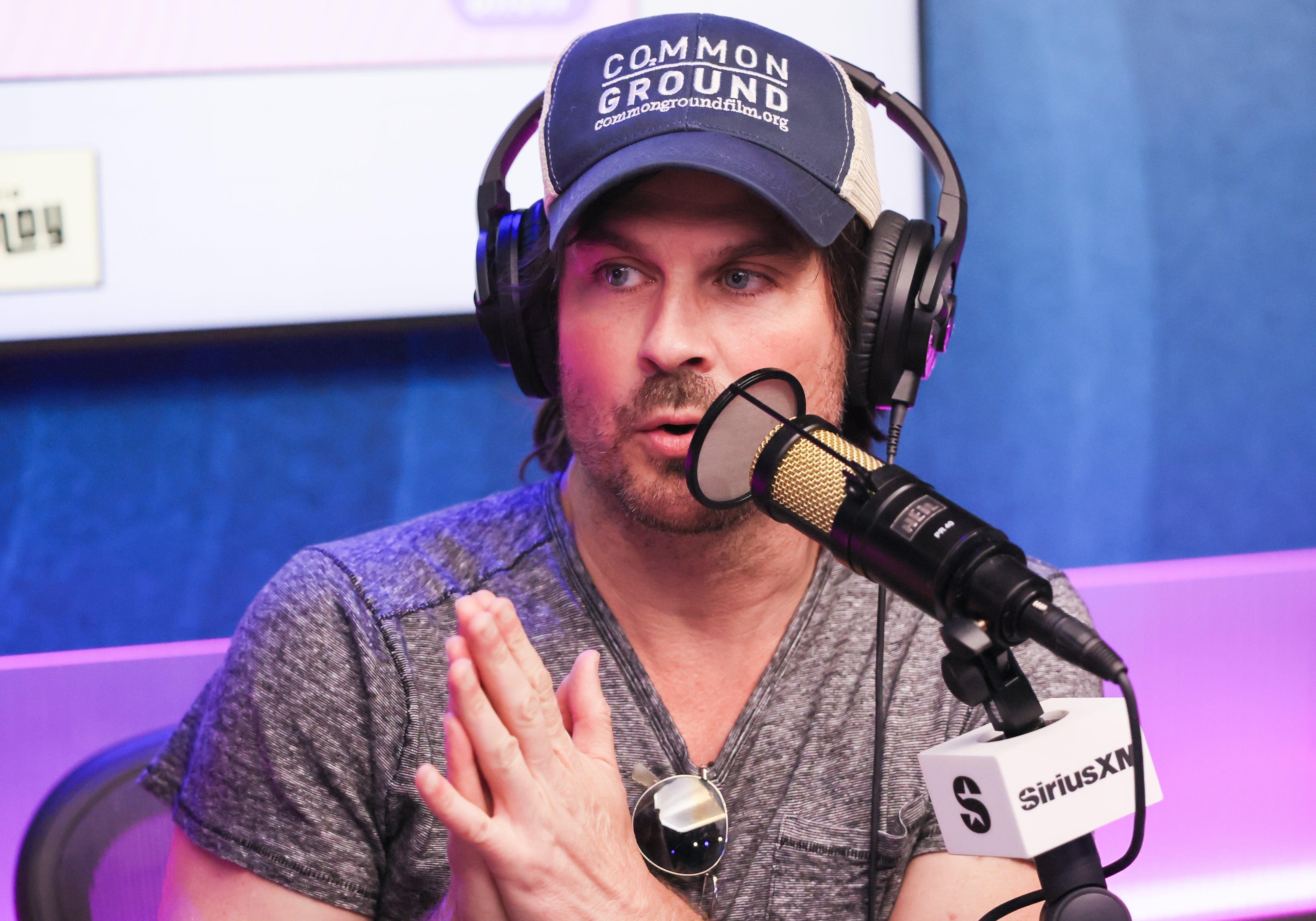 16 Celebrities Who Quit Being Famous