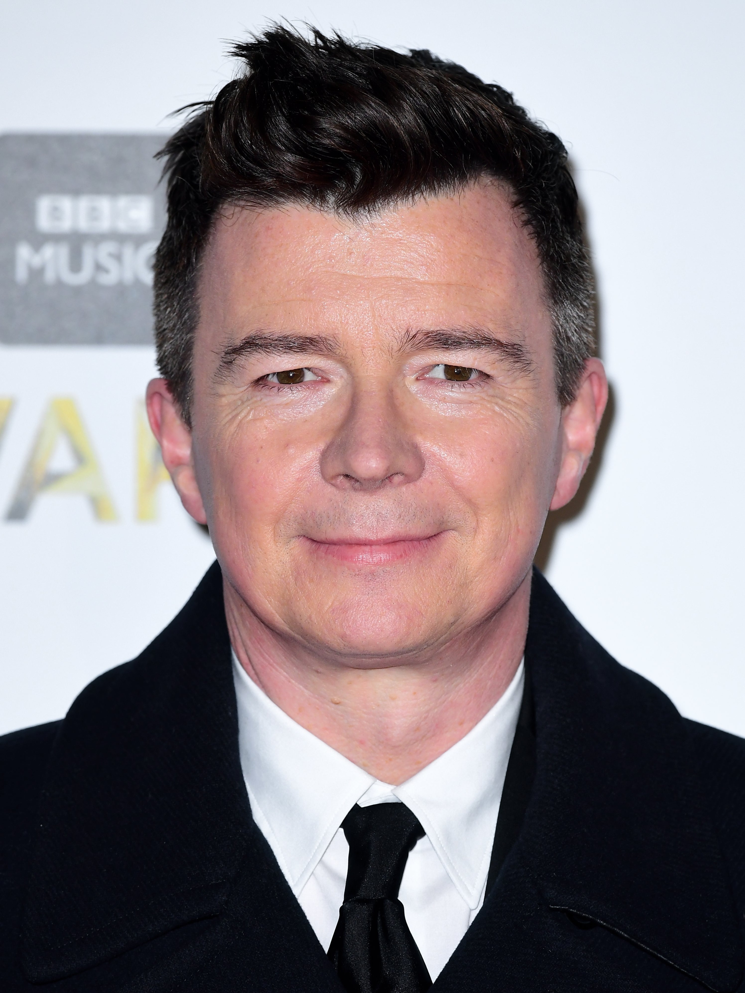 16 Celebrities Who Quit Being Famous
