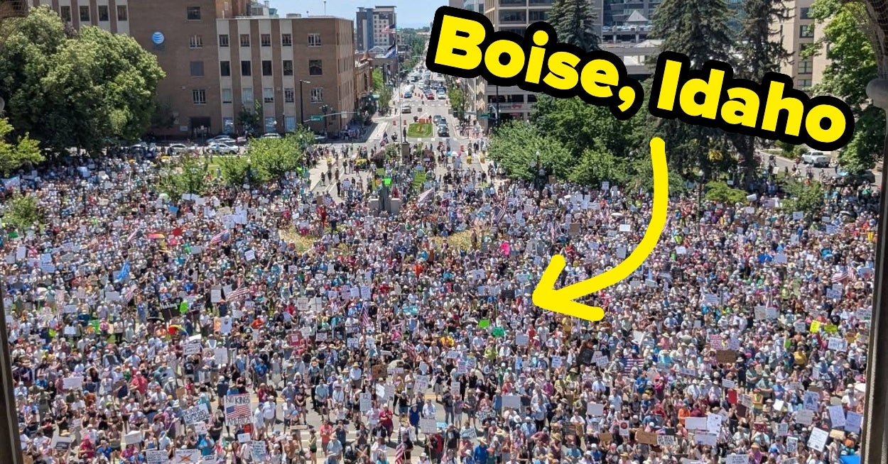 People Are Shocked By These Photos Showing How Thousands Showed Up To These Deep-Red States' "No Kings" Protests