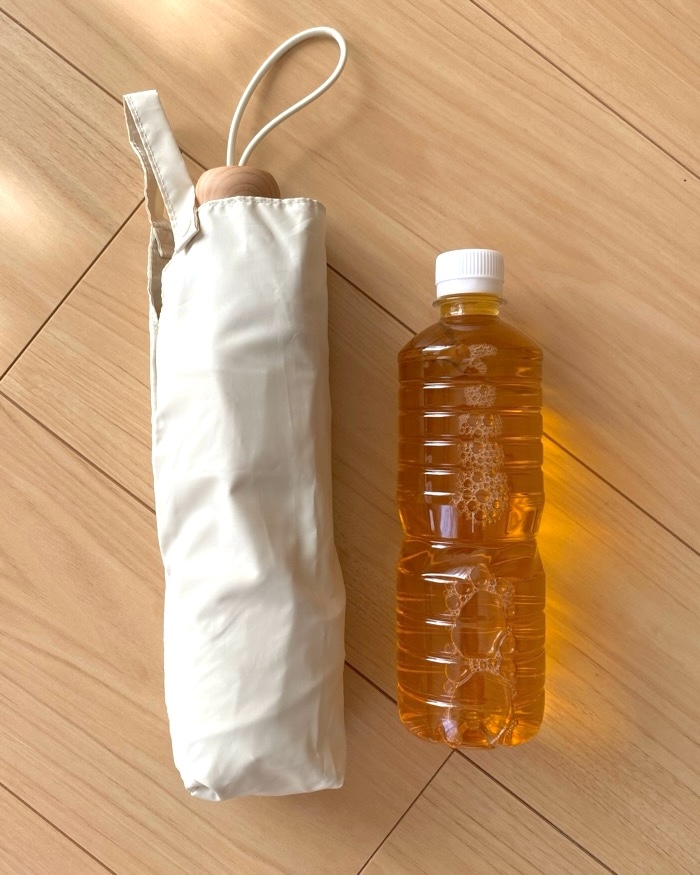 ユニクロの「UVカットコンパクトアンブレラ遮熱/親骨55cm」