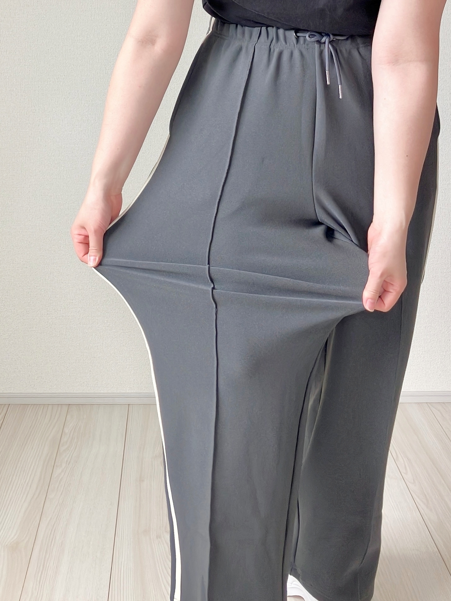 coca(コカ)の「ジョーゼットラインパンツ レディース」