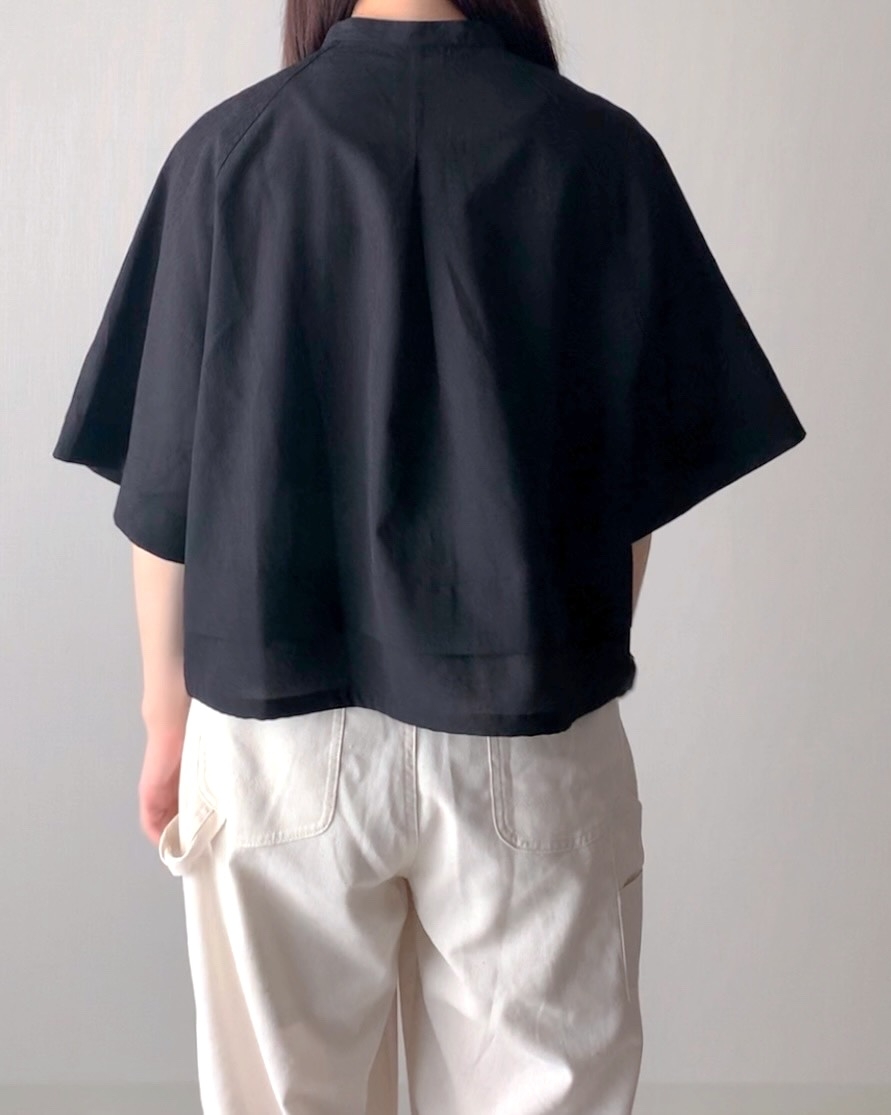 しまむら】1639円の「涼しげトップス」サラッと着るだけでサマになる