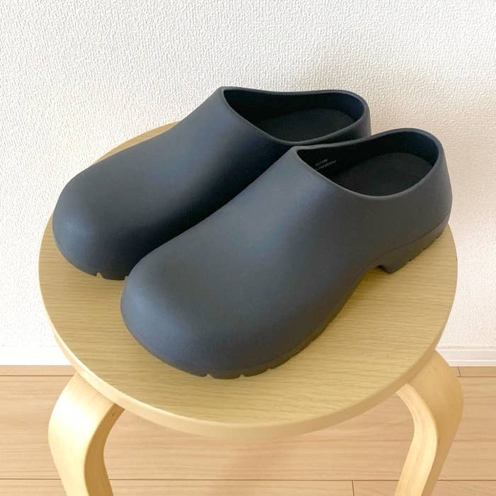 GUの「クロッグシューズ+E」