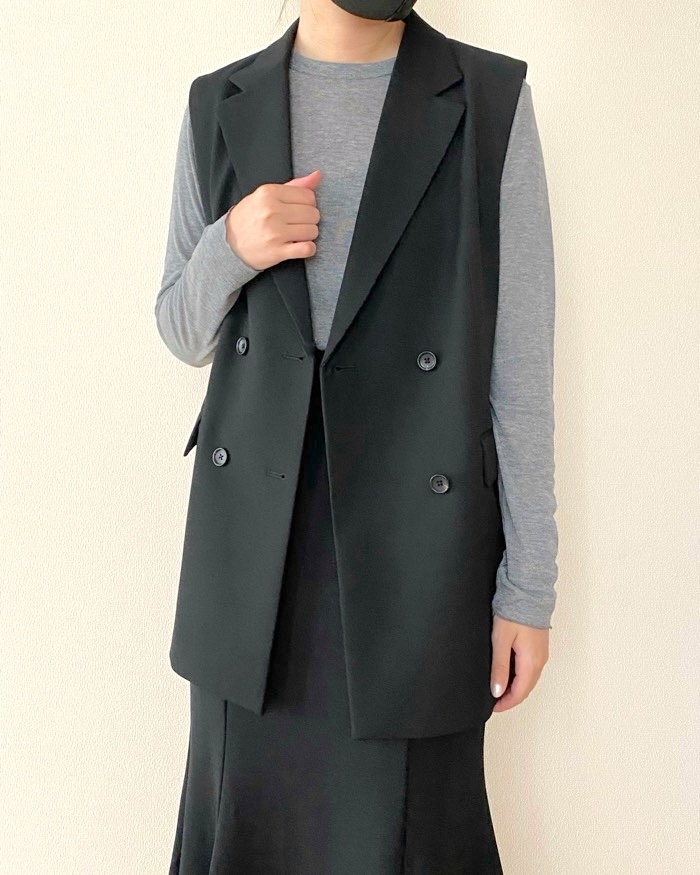 GUの「夏ベスト」サッと羽織るだけでオシャレ見え！上品デザインで