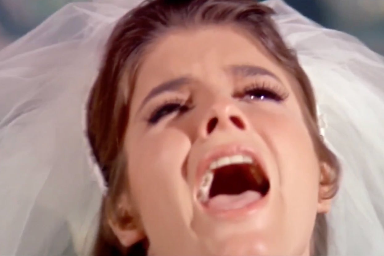 31 Marriages That Ended So Fast, Wedding Guests Got Whiplash