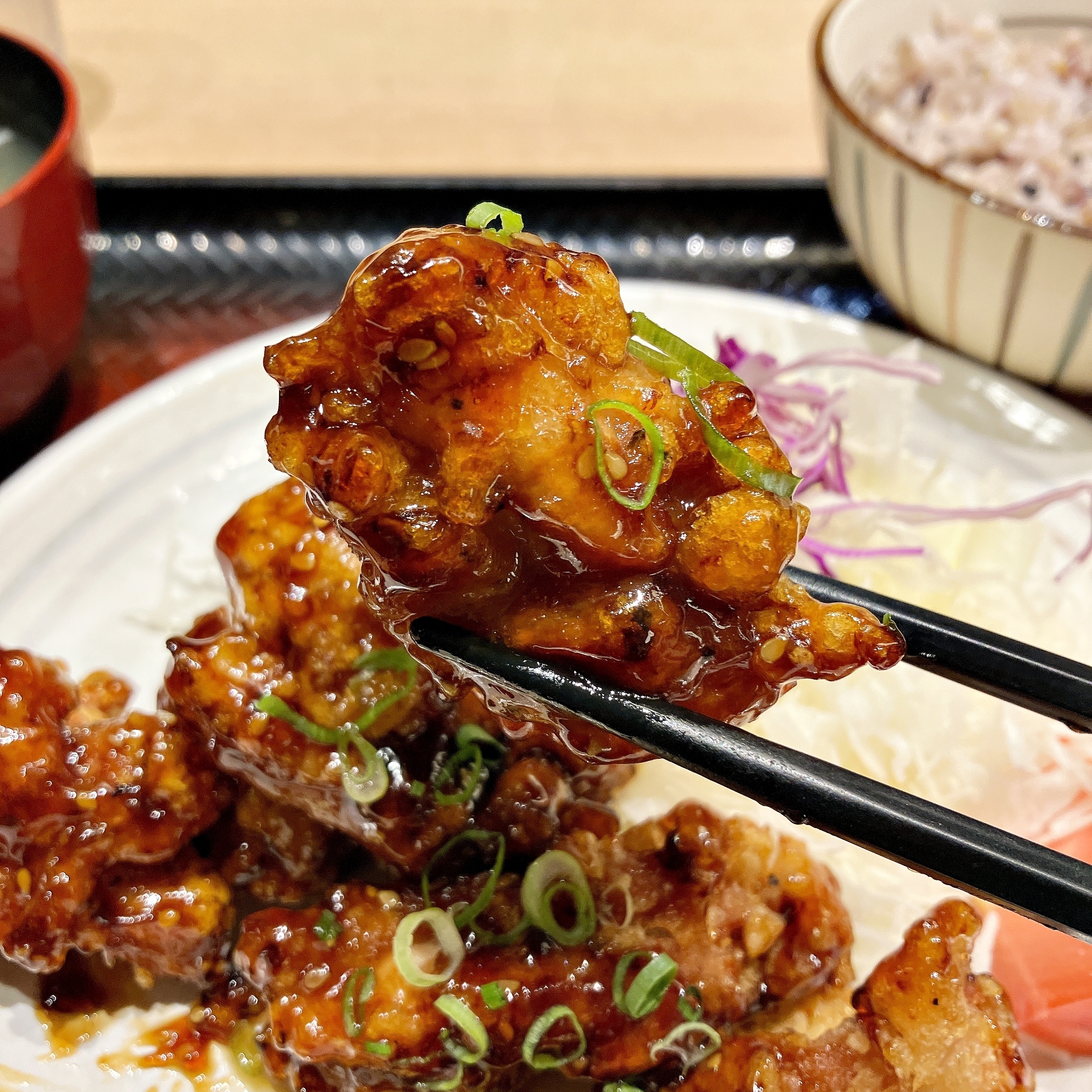 大戸屋の「甘からだれの唐揚げ定食」