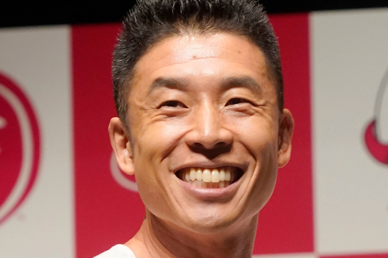 なかやまきんに君(時事通信フォト)