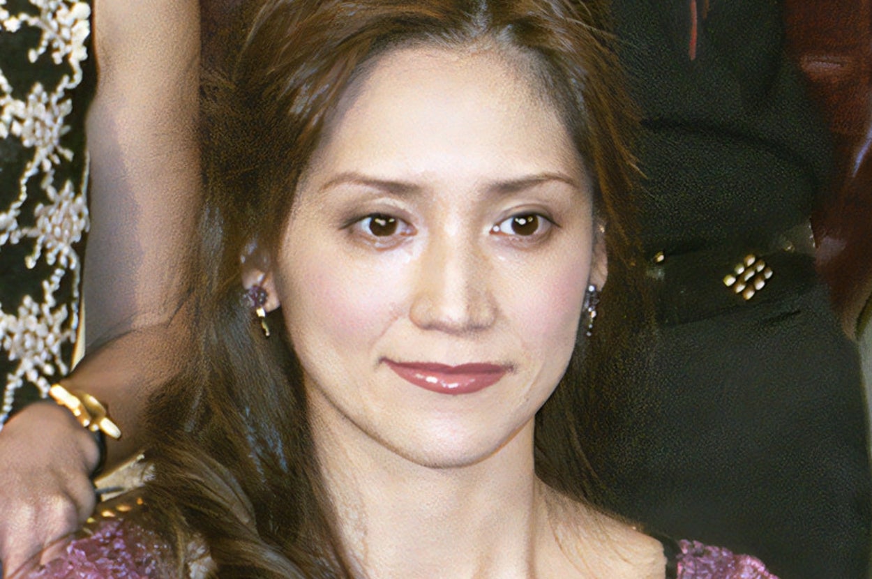 鈴木蘭々さん(時事)
