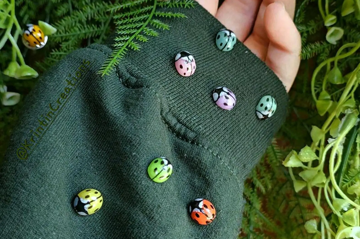 27 Cute Little Treats That’ll Give You The Same Thrill As Picking Out A Gift At The Dentist’s Office As A Kid