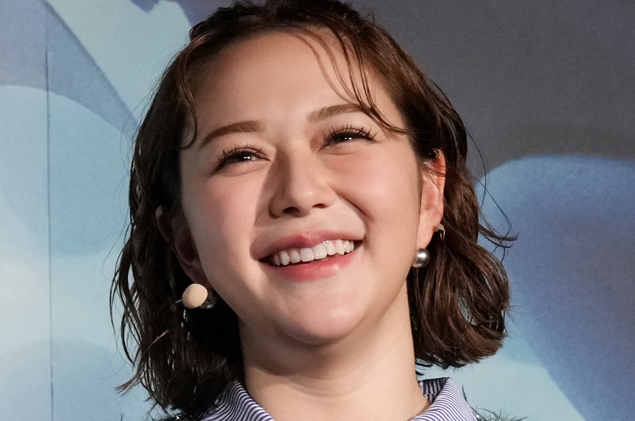 村重杏奈さん