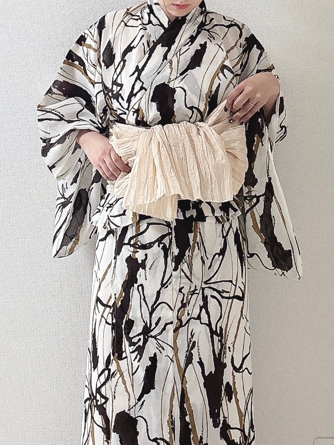 【あいか】eim 浴衣　ivory nuance line yukata【eimオリジナル浴衣】 – eim online（エイム