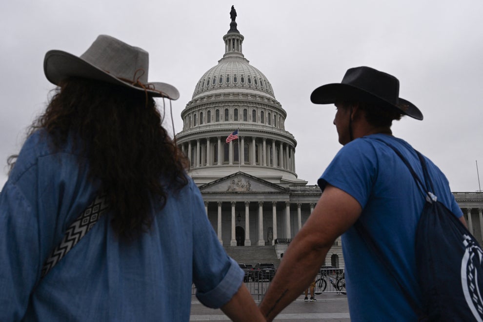 17 Things You Can Buy For $1 Billion In The US