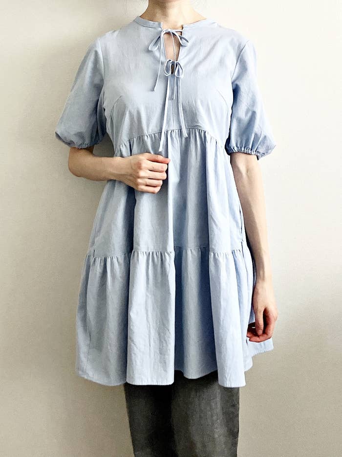 GU(ジーユー)の「コットンティアードミニワンピース(5分袖)」